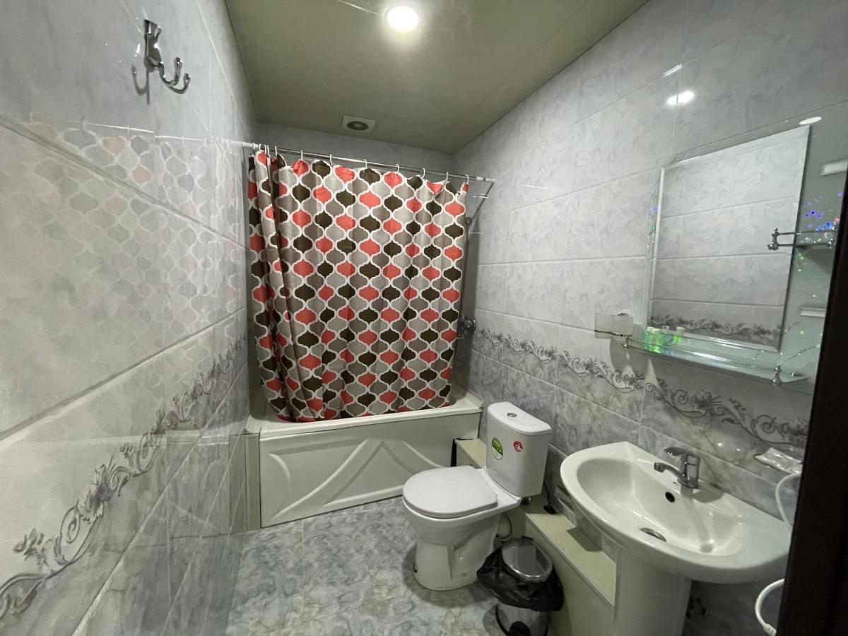 Ipak Hotel Tashkent Ngoại thất bức ảnh
