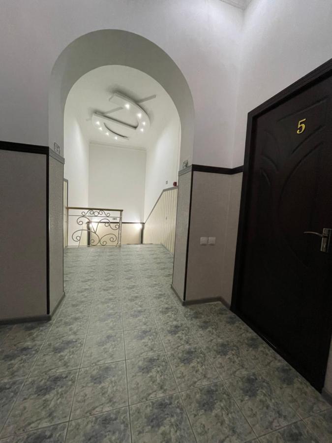 Ipak Hotel Tashkent Ngoại thất bức ảnh