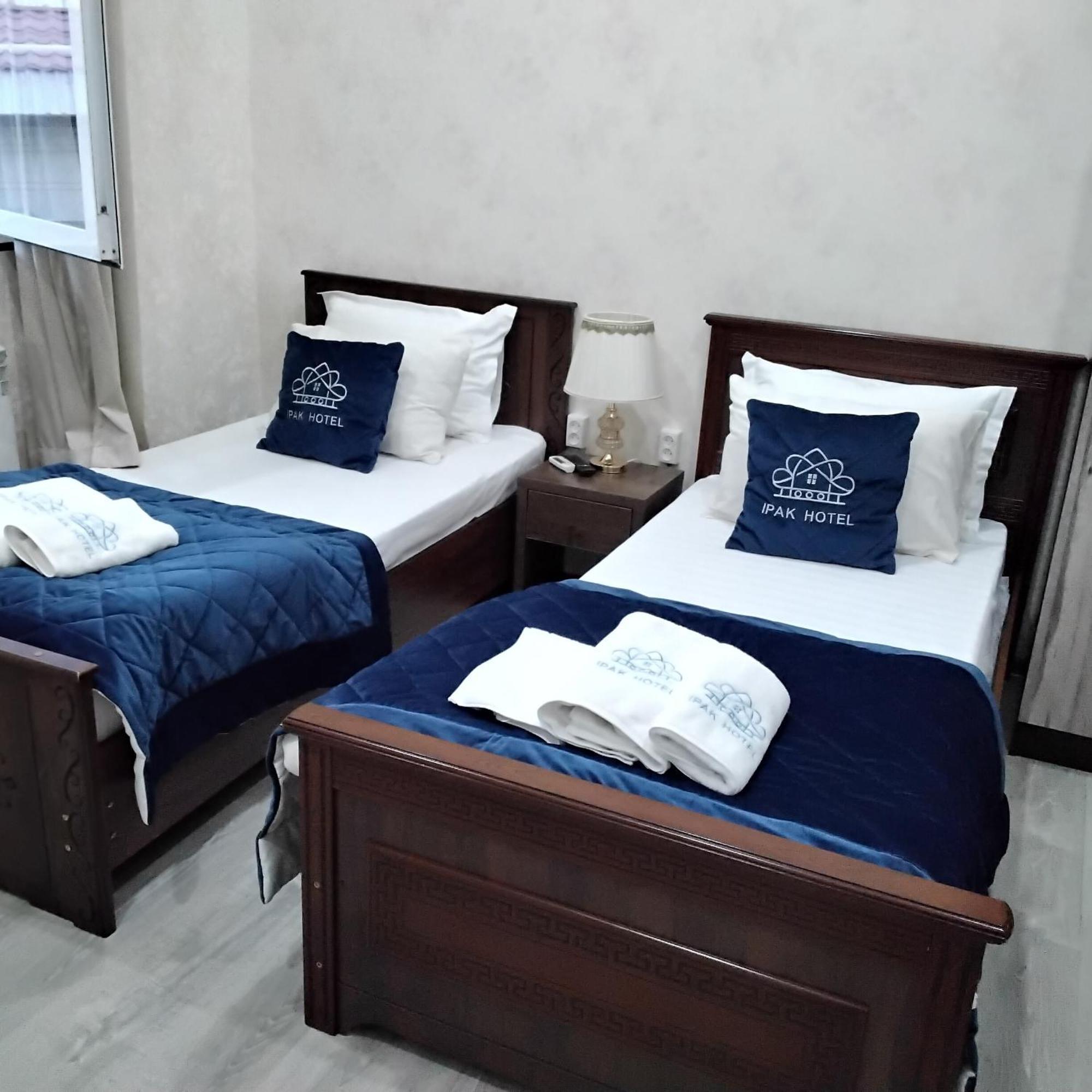 Ipak Hotel Tashkent Phòng bức ảnh